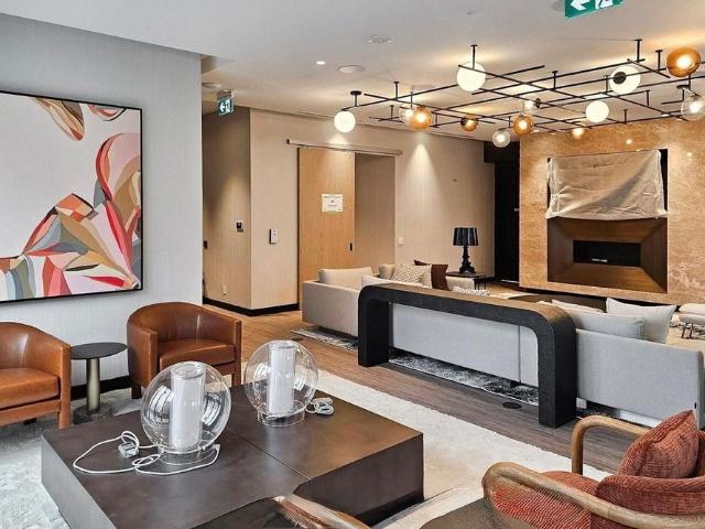 For Lease 20 Soudan Avenue Unit# 1906, Toronto, Ontario