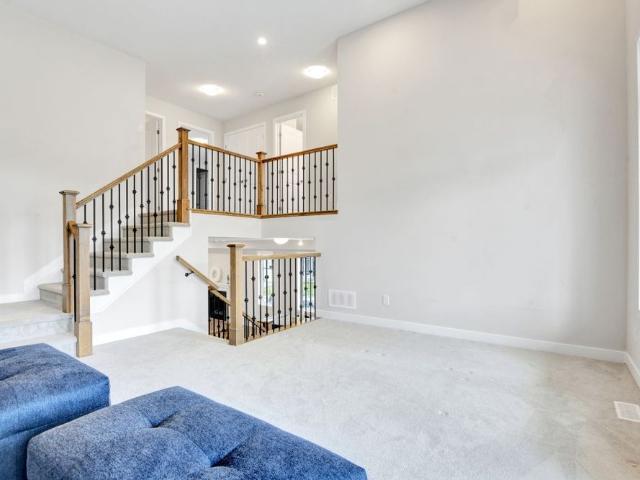For Lease 20 PACING Walk, Stittsville Munster Richmond, Ontario