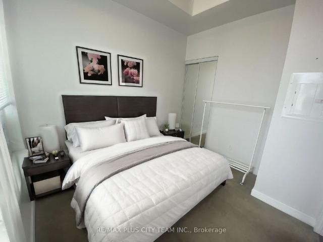For Lease 20 Thomas Riley Road Unit# 804, Toronto, Ontario