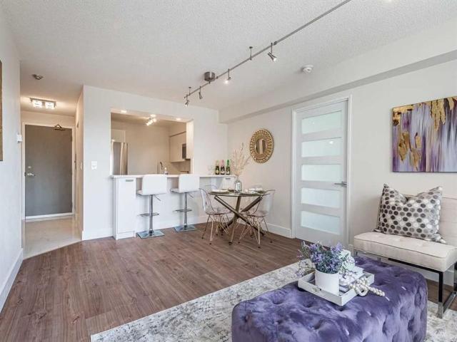For Lease 215 555 Wilson Heights Boulevard Unit# 215, Toronto, Ontario