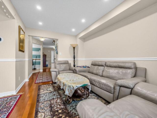 For Lease 2173 Denby Drive Unit# Main, Pickering, Ontario