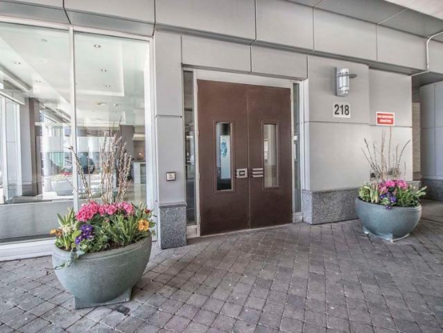 For Lease 218 Queens Quay Unit# 1211, Toronto, Ontario