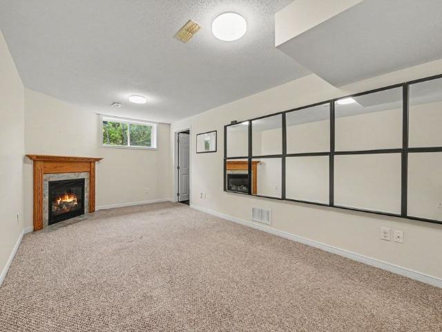 For Lease 218 Rolling Meadow Crescent, Orleans Convent Glen and Area, Ontario
