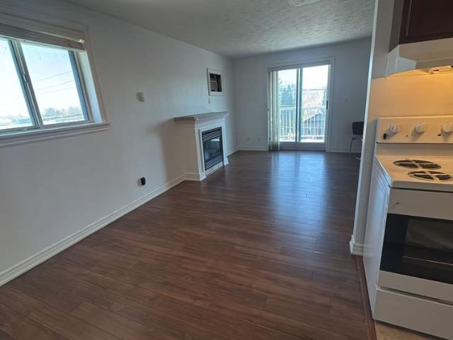 For Lease 210 PELHAM Road Unit# 301, St. Catharines, Ontario