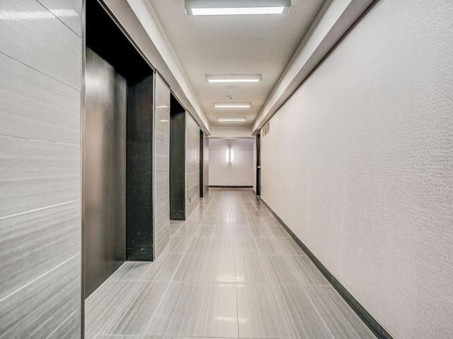 For Lease 210 Victoria Street Unit# 2808, Toronto, Ontario