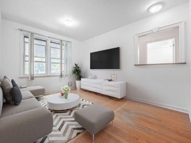 For Lease 2112 TRUSCOTT Drive Unit# MAIN, Mississauga, Ontario