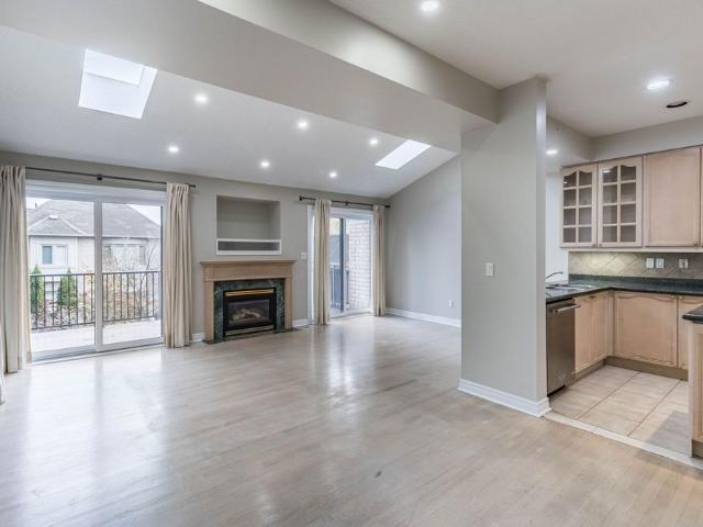 For Lease 2115 Pinevalley Crescent, Oakville, Ontario