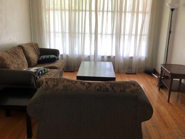 For Lease 211 Pineway Boulevard, Toronto, Ontario