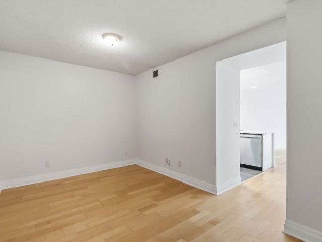 For Lease 2121 Lake Shore Boulevard Unit# 607, Toronto, Ontario