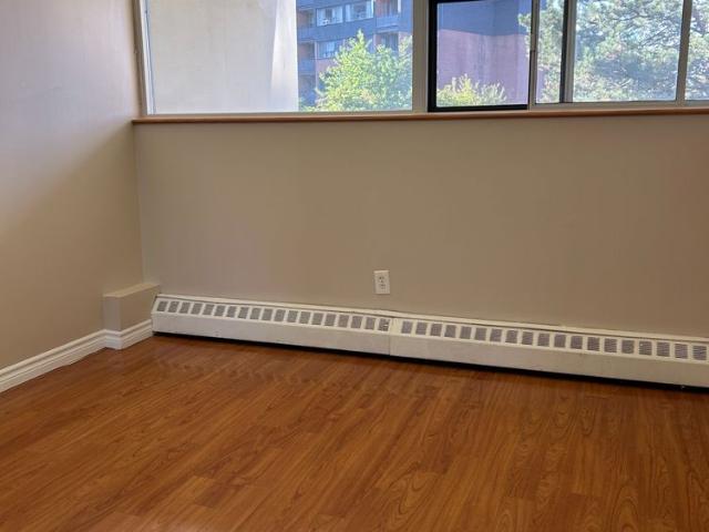 For Lease 2121 Roche Court Unit# 106, Mississauga, Ontario