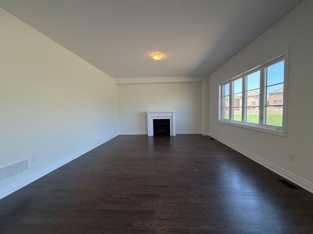 For Lease 2127 Binbrook Drive, Oshawa, Ontario