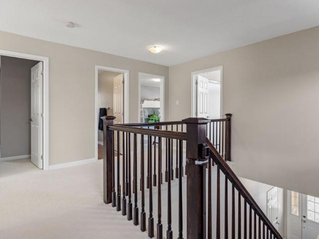 For Lease 212 HUNTSVILLE Drive, Kanata, Ontario