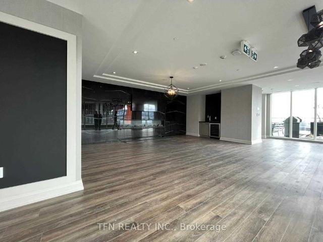 For Lease 212 King William Street Unit# 512, Hamilton, Ontario