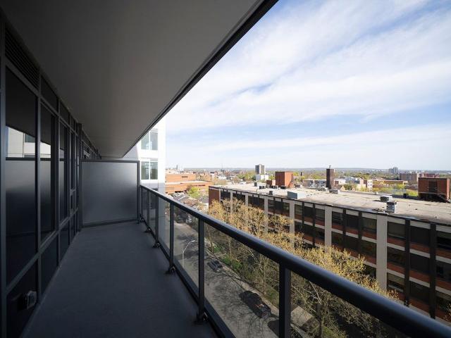 For Lease 212 King William Street Unit# 823, Hamilton, Ontario