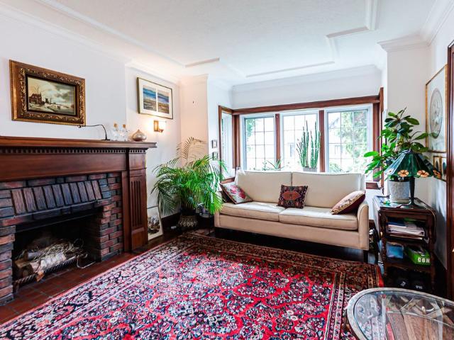 For Lease 212 Wanless Avenue, Toronto, Ontario