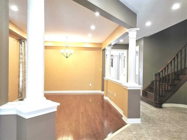 For Lease 213 River Ridge Boulevard, Aurora, Ontario