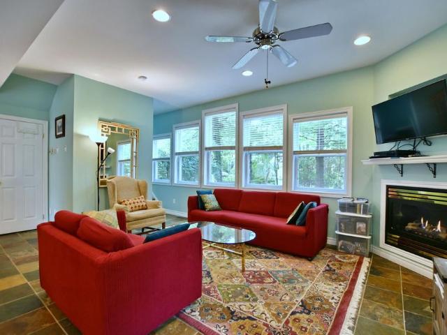 For Lease 21 47TH Street, Wasaga Beach, Ontario