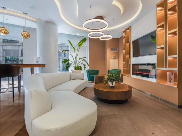 For Lease 21 Carlton Street Unit# 1105, Toronto, Ontario