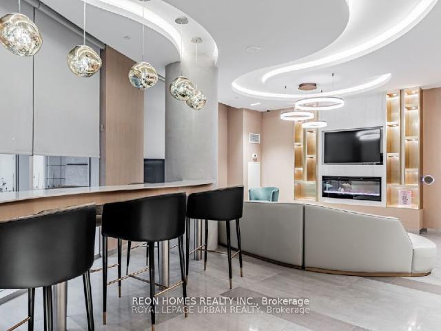 For Lease 21 Carlton Street Unit# 1402, Toronto, Ontario