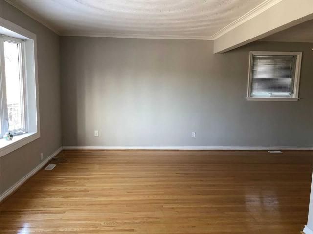 For Lease 21 Ivanhoe Court, Toronto, Ontario