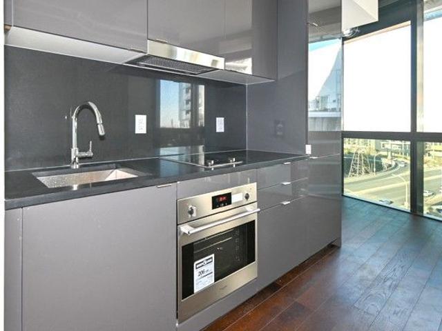 For Lease 21 Lawren Harris Square Unit# 910, Toronto, Ontario