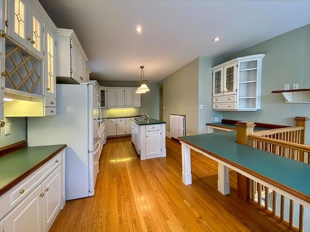 For Lease 21 Melgund Road Unit# Main + Lower, Toronto, Ontario