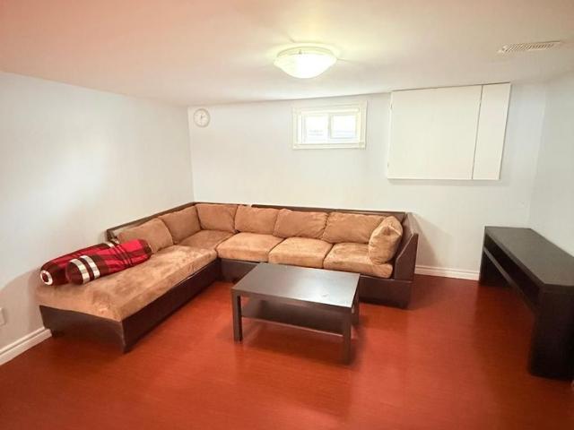 For Lease 21 Miramar Crescent Unit# Lower, Toronto, Ontario