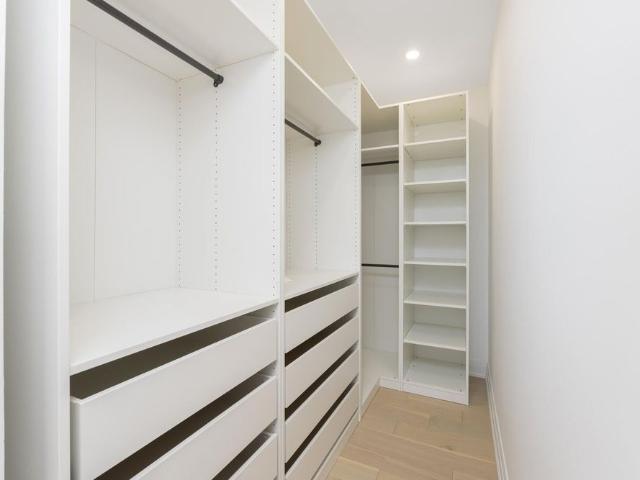 For Lease 21 Nelson Street Unit# Lph32, Toronto, Ontario