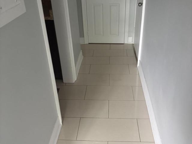 For Lease 21 scarlett Road Unit# 1, Toronto, Ontario