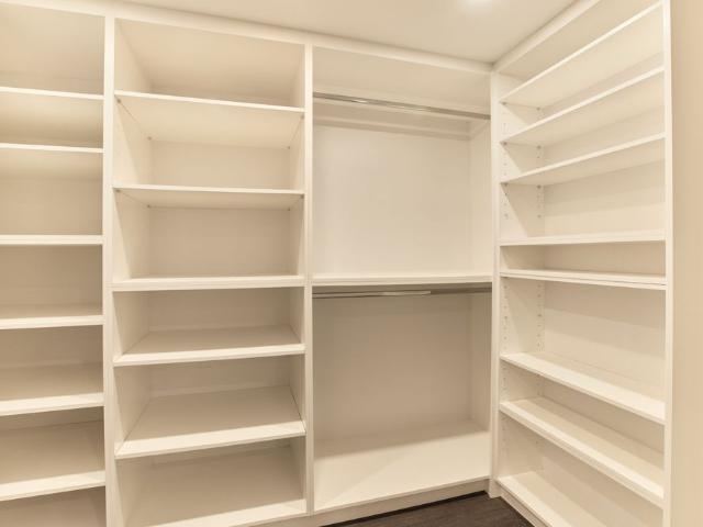 For Lease 21 Robinglade Drive Unit# Lower, Toronto, Ontario