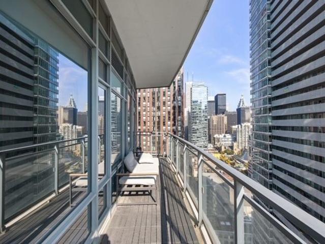 For Lease 21 Widmer Street Unit# 2409, Toronto, Ontario