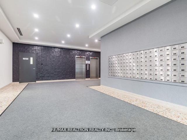 For Lease 21 Vaughan Road Unit# 2303, Toronto, Ontario