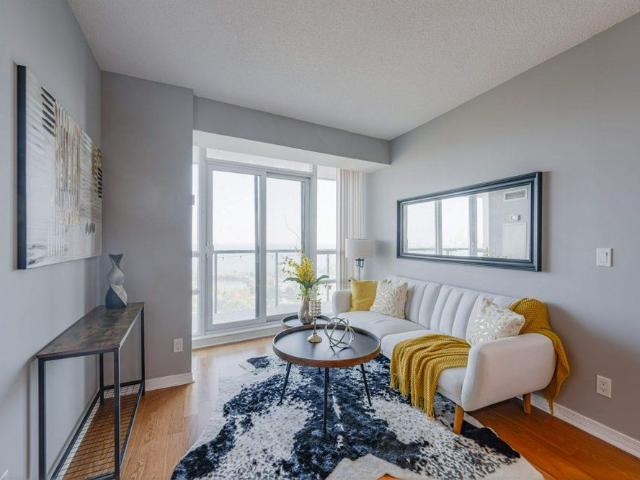 For Lease 2240 Lakeshore Boulevard Unit# 2607, Toronto, Ontario