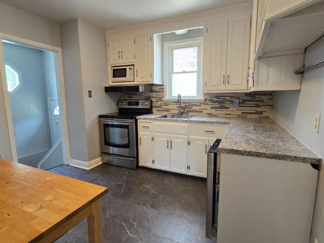 For Lease 224 Highbury Avenue, London East, Ontario