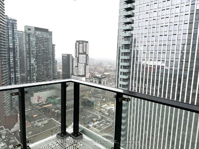 For Lease 224 King Street Unit# 2901, Toronto, Ontario