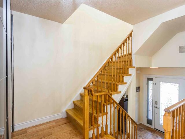 For Lease 2259 Munn's Avenue, Oakville, Ontario