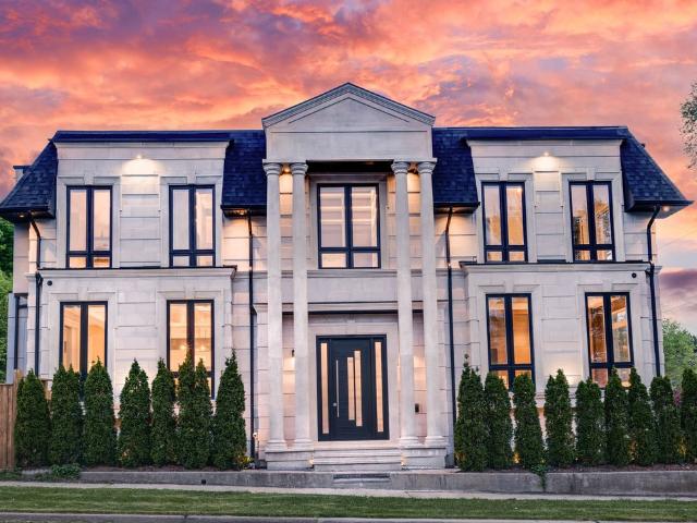 For Lease 225 Northwood Drive, Toronto, Ontario