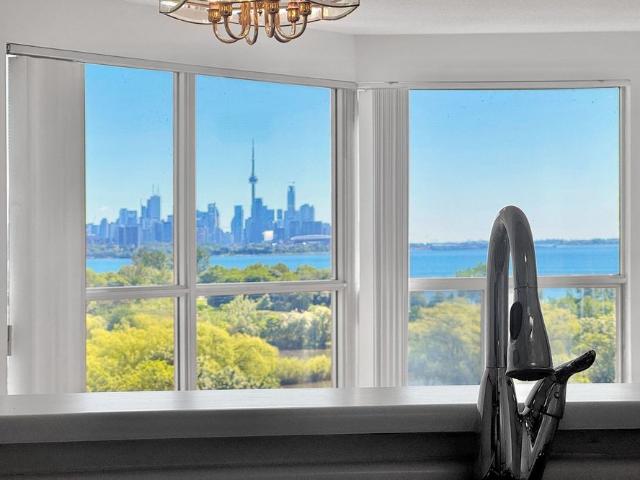 For Lease 2261 Lakeshore Boulevard Unit# 915, Toronto, Ontario