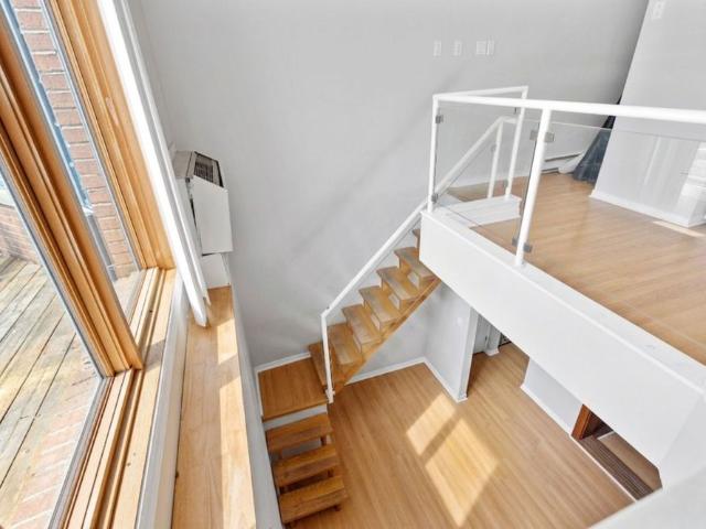 For Lease 226 Wilbrod Street Unit# 1, Lower Town Sandy Hill, Ontario