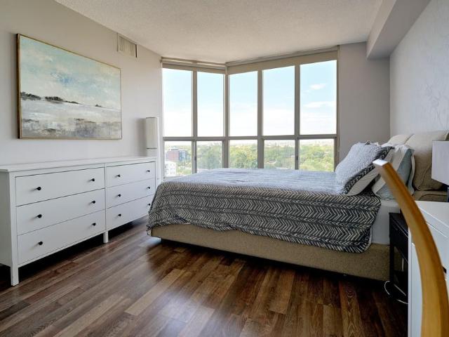 For Lease 2285 Lake Shore Boulevard Unit# 1204, Toronto, Ontario