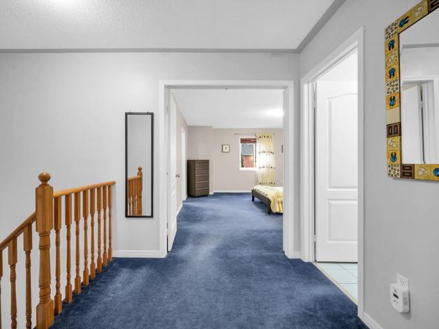 For Lease 228 Flagstone Way, Newmarket, Ontario