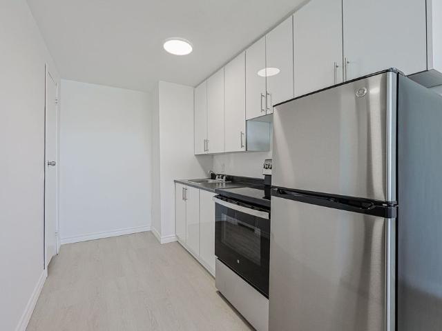 For Lease 2204 Dufferin Street Unit# 107, Toronto, Ontario