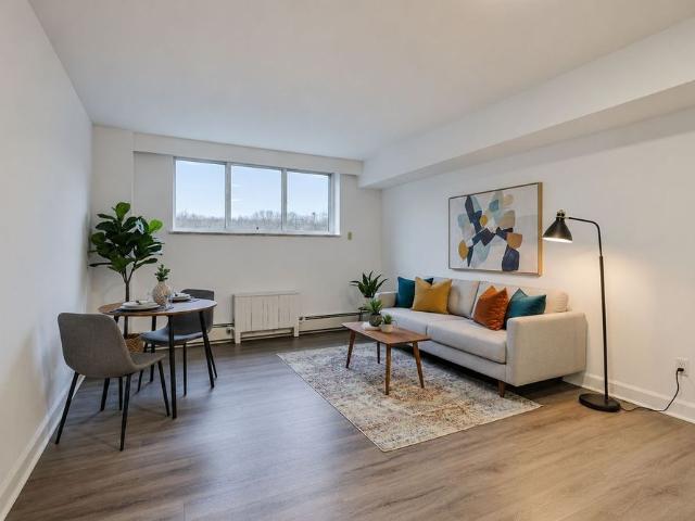 For Lease 2208 Dufferin Street Unit# 102, Toronto, Ontario