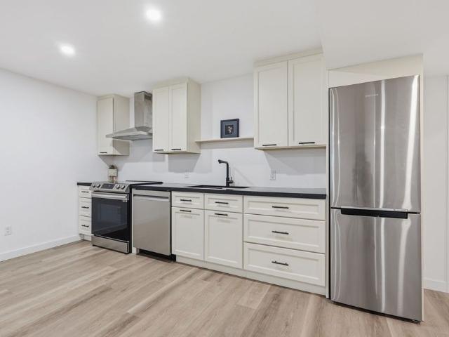 For Lease 2215 Callingham Drive Unit# 4, London North, Ontario