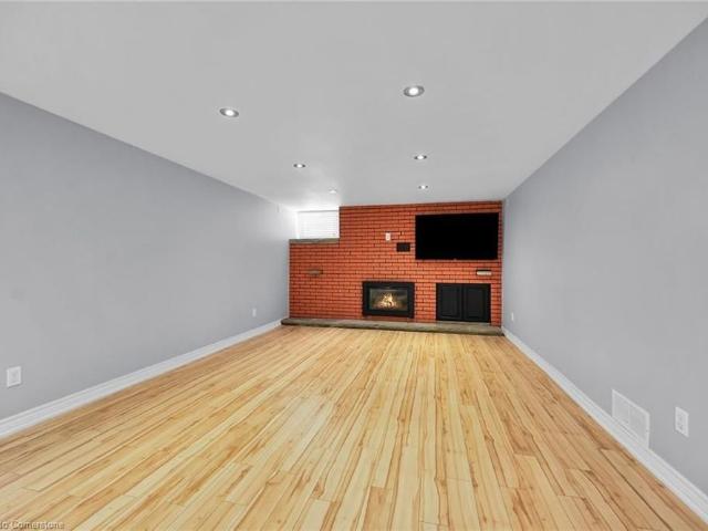 For Lease 221 Gray Road Unit# B, Hamilton, Ontario