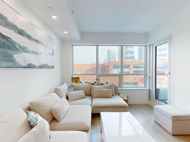 For Lease 2220 Lake Shore Boulevard Unit# 406, Toronto, Ontario
