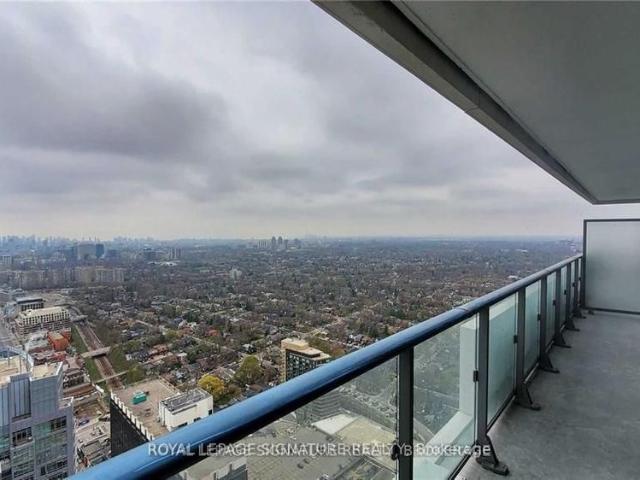 For Lease 2221 Yonge Street Unit# 5107, Toronto, Ontario