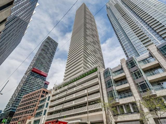 For Lease 2221 Yonge Street Unit# 5210, Toronto, Ontario