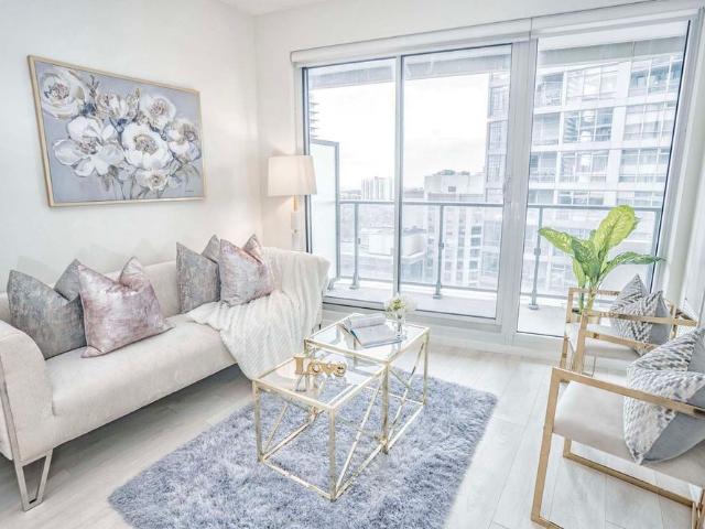 For Lease 2221 Yonge Street Unit# 1404, Toronto, Ontario