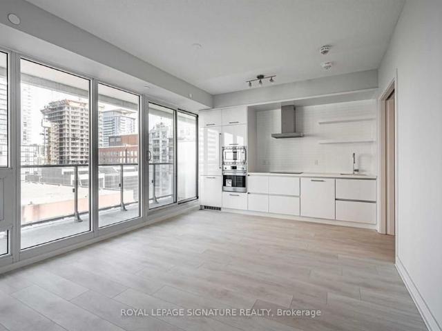 For Lease 2221 Yonge Street Unit# 1701, Toronto, Ontario
